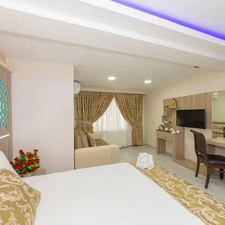 Raimond 3*