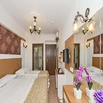 رايموند 3* اسطنبول