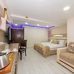 رايموند فندق