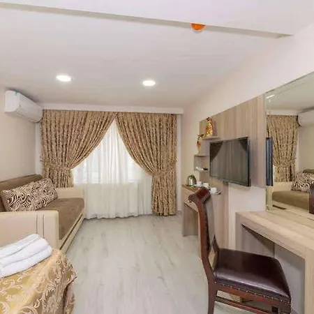 Raimond 3* Istanboel
