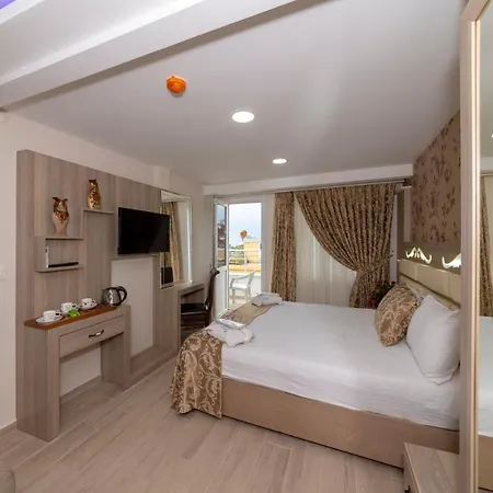 Hotel Raimond Istanboel