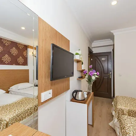 Raimond 3*