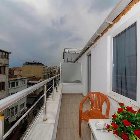 Hotel Raimond Istanboel