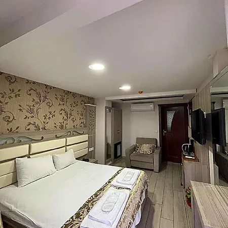 رايموند