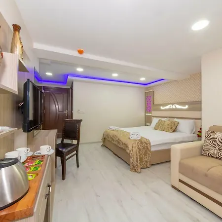 Raimond Provincia di Istanbul