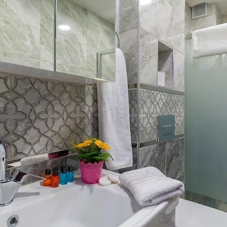 Hotel Raimond